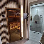 Mountain In With Fireplace & Sauna Villa *