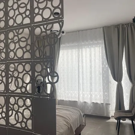 Mountain In With Fireplace & Sauna Продромос