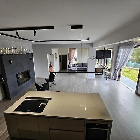 빌라 Luxury Mountain In Troodos With Sauna & Fireplace 프로드로모스
