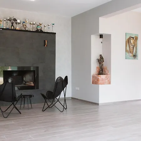 Villa Mountain In With Fireplace & Sauna *