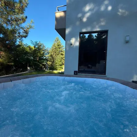 Luxury Mountain In Troodos With Sauna & Fireplace *