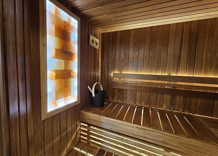 Mountain In With Fireplace & Sauna *